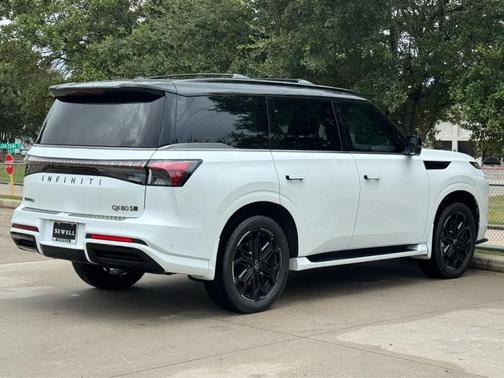 Radiant White 2026 INFINITI QX80 SPORT