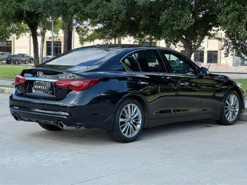 Black Obsidian 2023 INFINITI Q50 LUXE