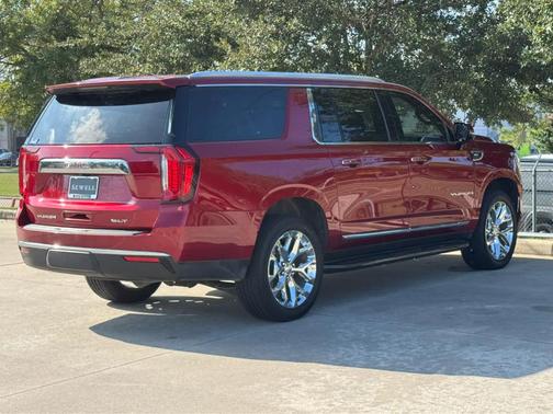 2021 GMC Yukon XL SLT