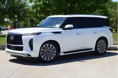 2025 INFINITI QX80 Luxe