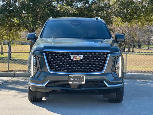 2025 Cadillac Escalade Premium Luxury