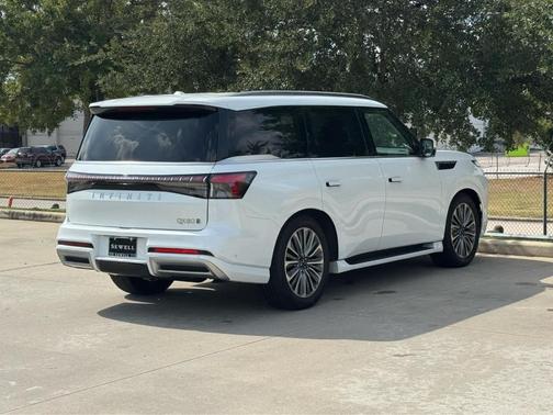2025 INFINITI QX80 SENSORY