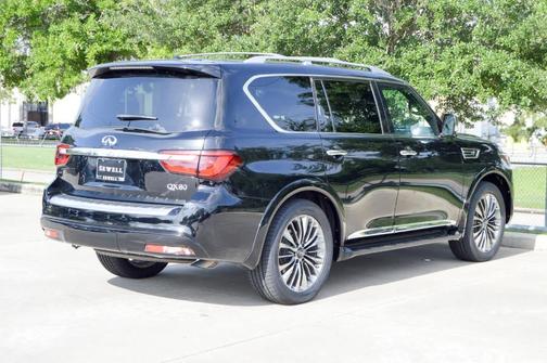 2021 INFINITI QX80 SENSORY