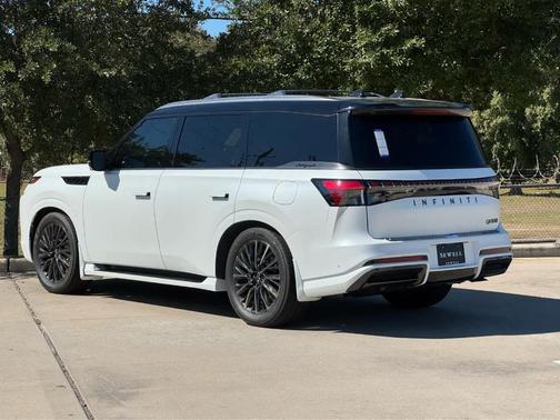 2026 INFINITI QX80 AUTOGRAPH