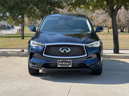 2025 INFINITI QX50 Pure