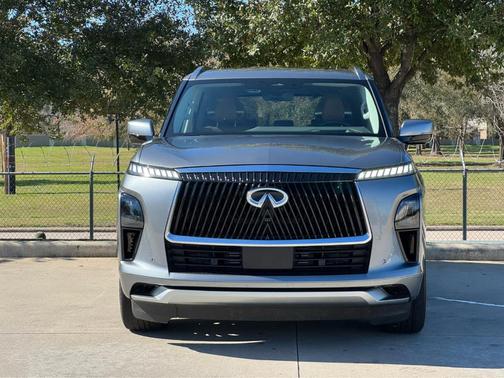 2025 INFINITI QX80 SENSORY