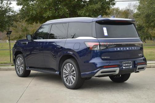 2025 INFINITI QX80 Luxe