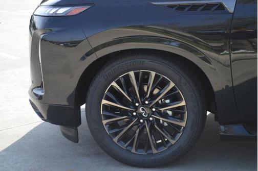 2025 INFINITI QX80 AUTOGRAPH