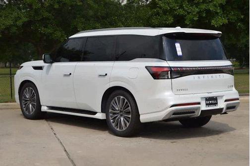 2025 INFINITI QX80 SENSORY