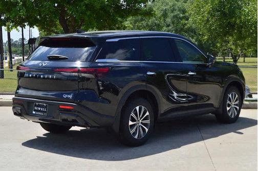 2025 INFINITI QX60 Pure