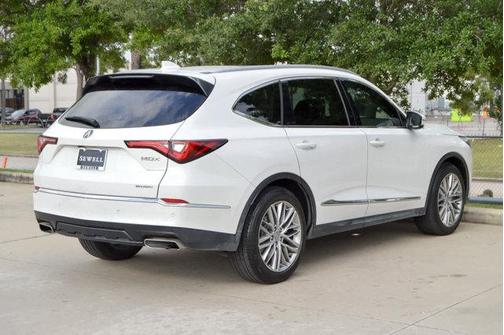 2022 Acura MDX Advance