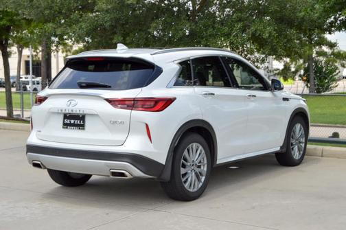 2025 INFINITI QX50 Luxe
