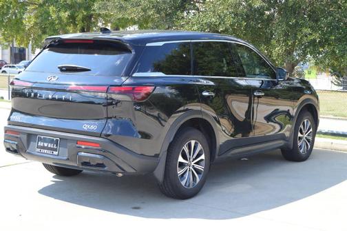 2025 INFINITI QX60 Pure