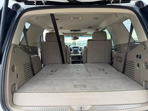 Summit White 2019 GMC Yukon SLT