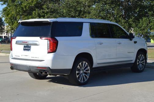 2022 GMC Yukon XL Denali