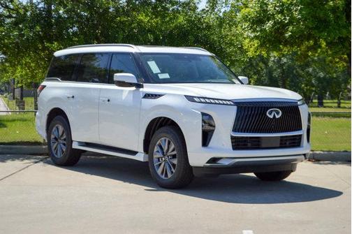 2025 INFINITI QX80 PURE