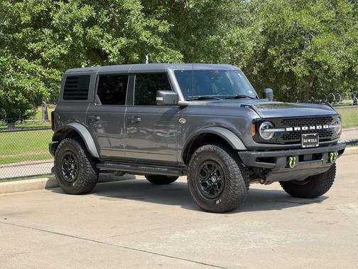 Carbonized Gray Metallic 2024 Ford Bronco Wildtrak
