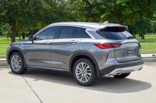 2025 INFINITI QX50 Luxe