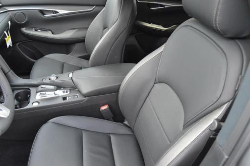 2025 INFINITI QX50 Luxe