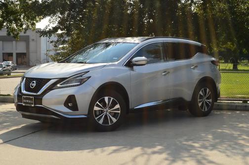 2022 Nissan Murano SV