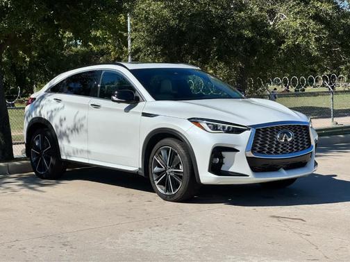 2025 INFINITI QX55 ESSENTIAL