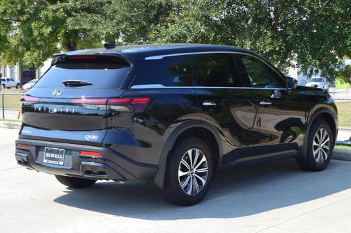 2025 INFINITI QX60 Pure