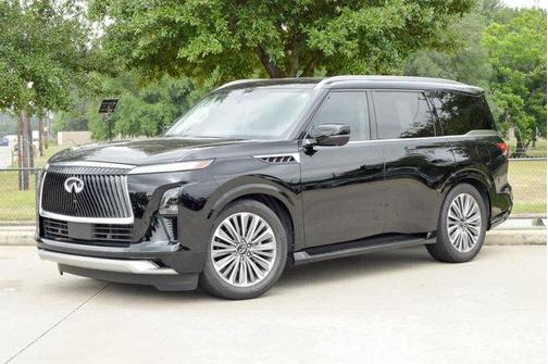 2025 INFINITI QX80 Luxe