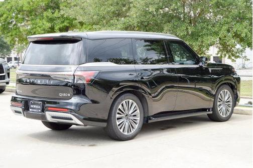 2025 INFINITI QX80 Luxe