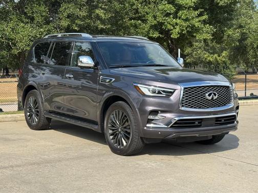 2024 INFINITI QX80 SENSORY