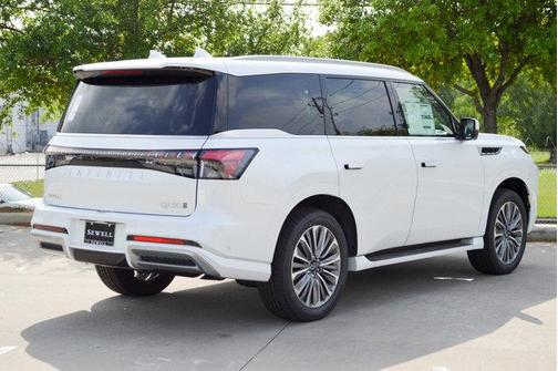 2025 INFINITI QX80 Luxe