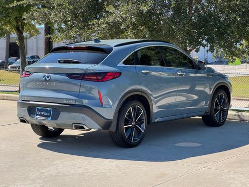 2025 INFINITI QX55 LUXE