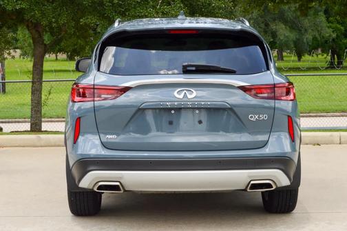 2025 INFINITI QX50 Luxe