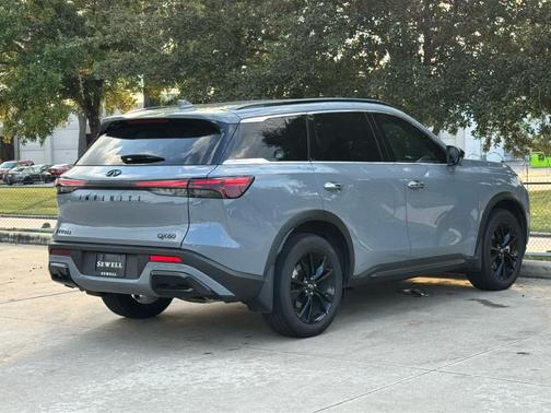 2024 INFINITI QX60 Luxe