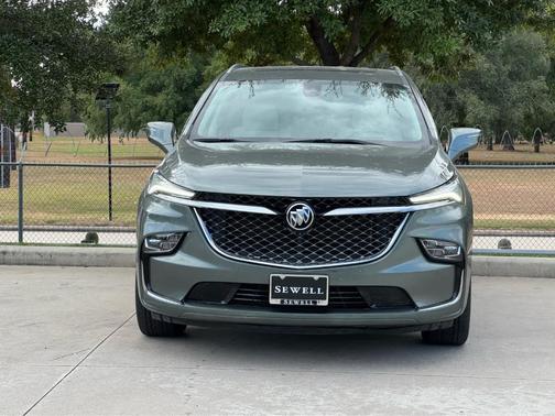 2022 Buick Enclave Avenir