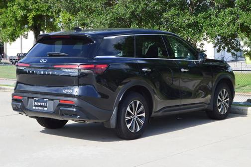 2025 INFINITI QX60 Pure