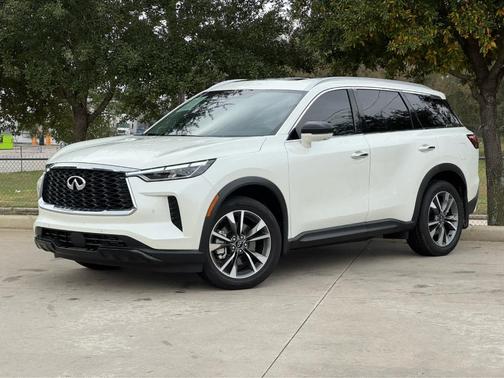 2025 INFINITI QX60 Luxe