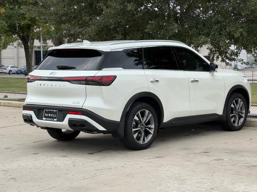 2025 INFINITI QX60 Luxe