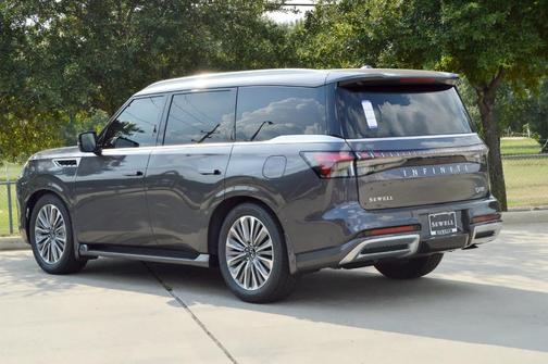 2026 INFINITI QX80 Luxe