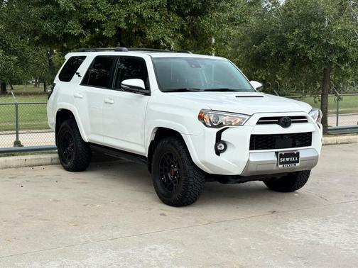 2022 Toyota 4Runner TRD Off Road Premium