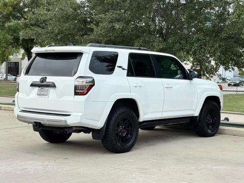 2022 Toyota 4Runner TRD Off Road Premium