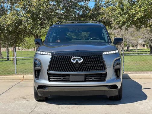 2025 INFINITI QX80 AUTOGRAPH