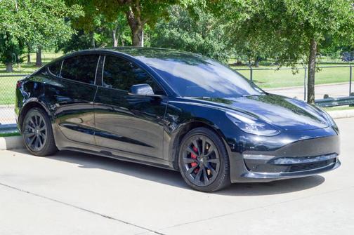 2022 Tesla Model 3 Long Range
