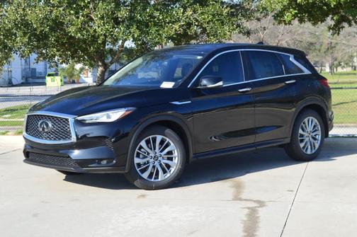 2025 INFINITI QX50 Pure