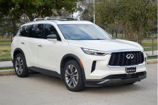 2022 INFINITI QX60 Luxe