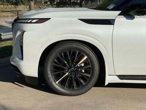 2026 INFINITI QX80 AUTOGRAPH