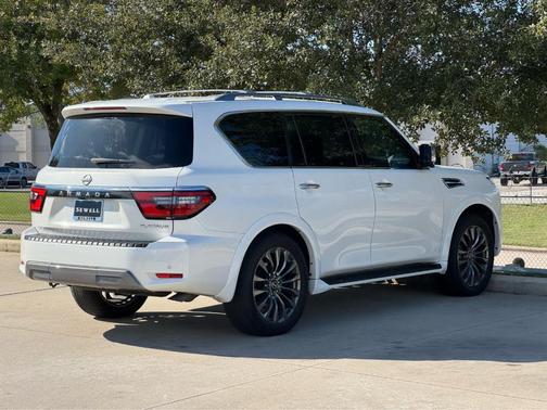 2023 Nissan Armada Platinum