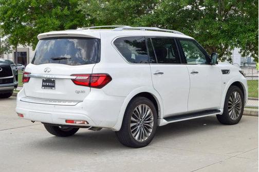 2019 INFINITI QX80 Luxe