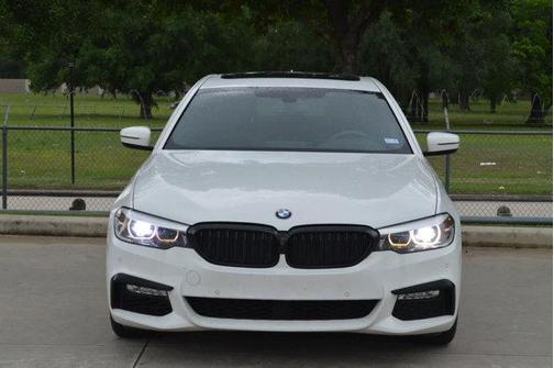 2018 BMW 540 i