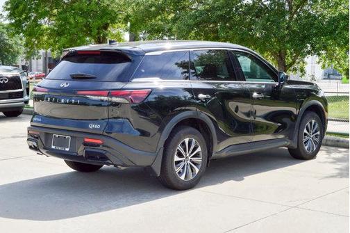 2025 INFINITI QX60 Pure