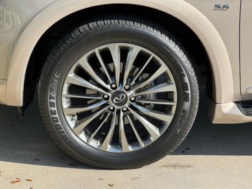 2019 INFINITI QX80 Luxe